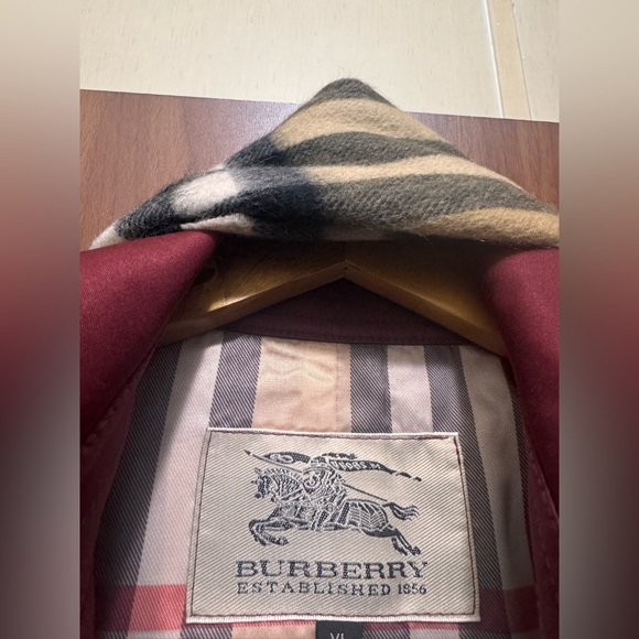 Burberry Deep Red Trench Coat - Picture 3 of 13